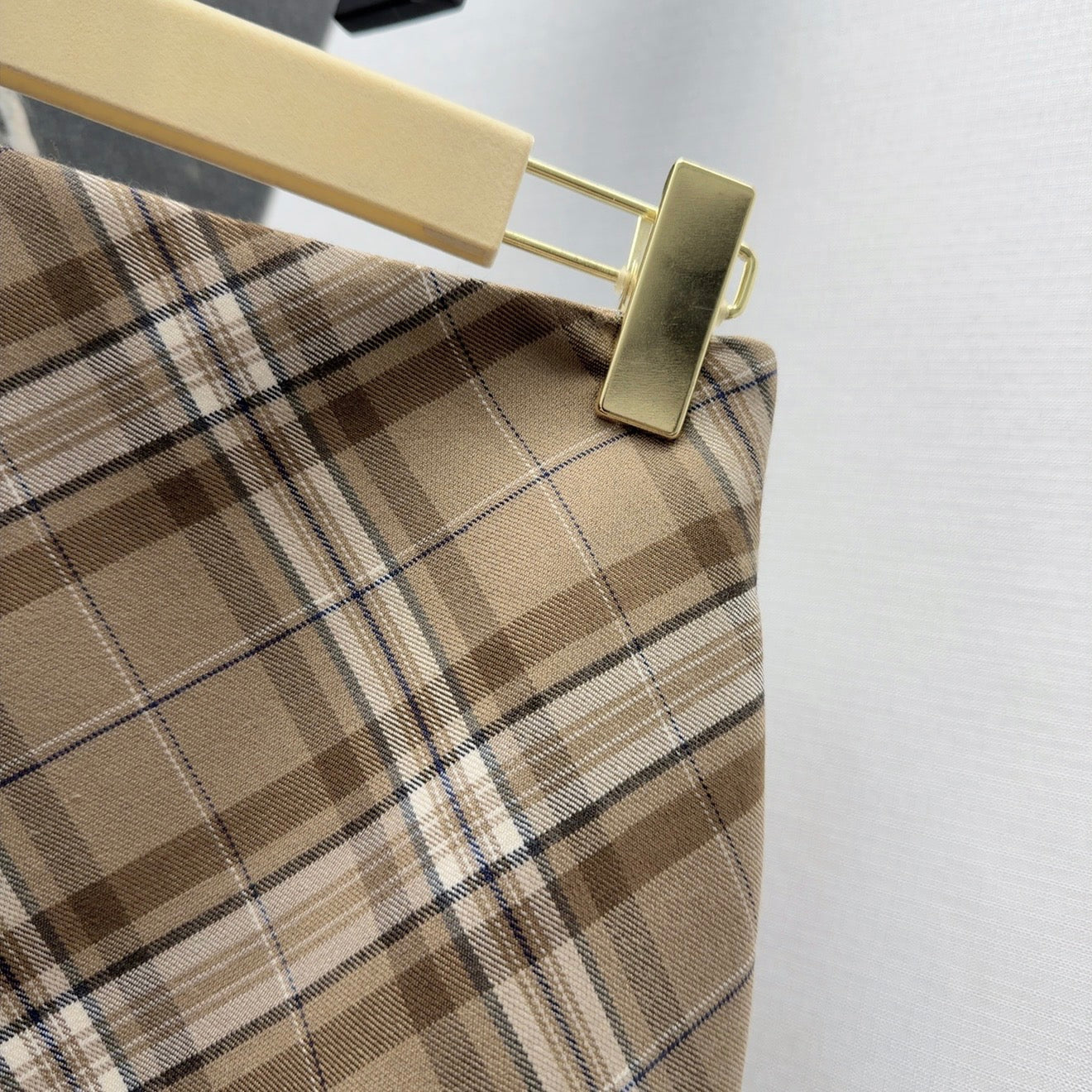 BURBERRY 25S MINI SKIRT 109