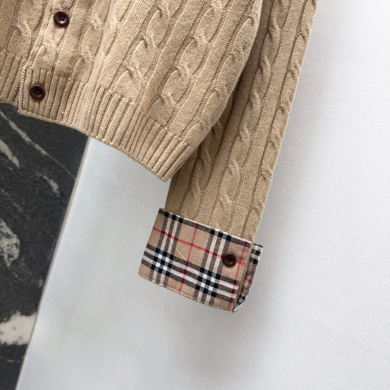 BURBERRY 25S CARDIGAN 219