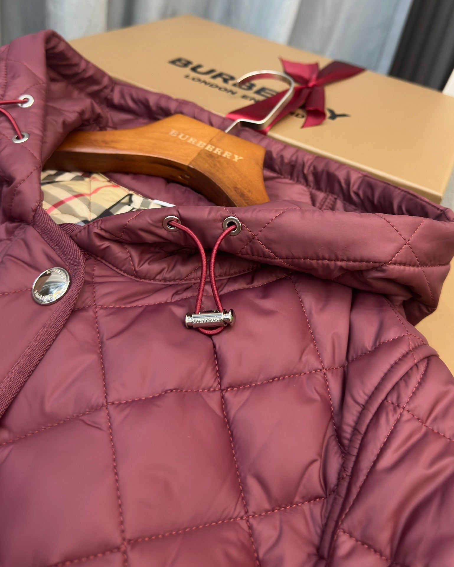 BURBERRY 25S LONG HOODED COAT 064