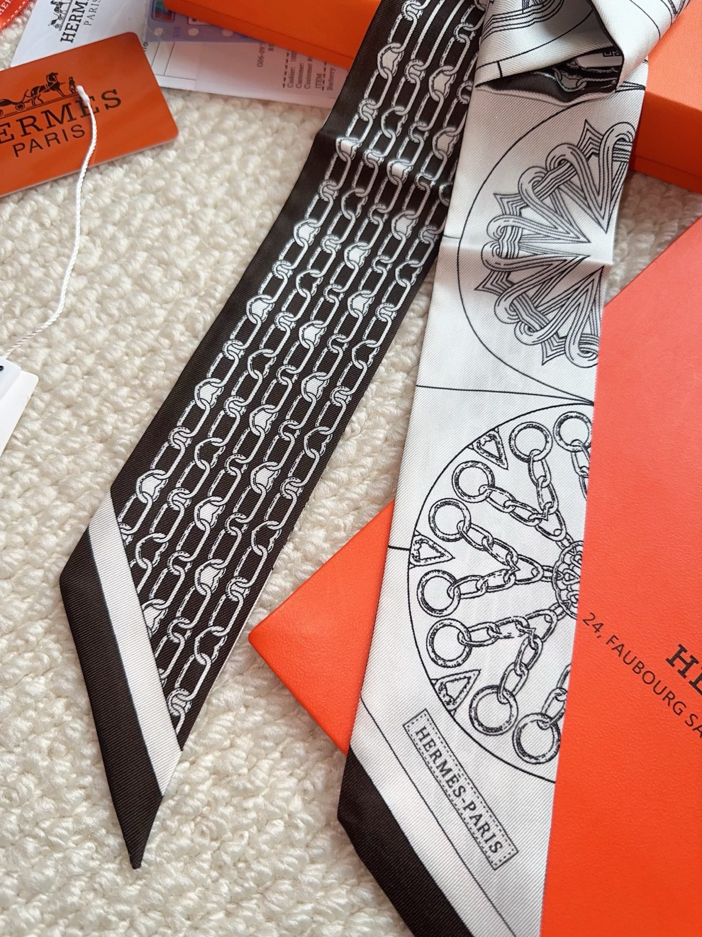HERMES 26S SCARF 86 IN SILK 309606