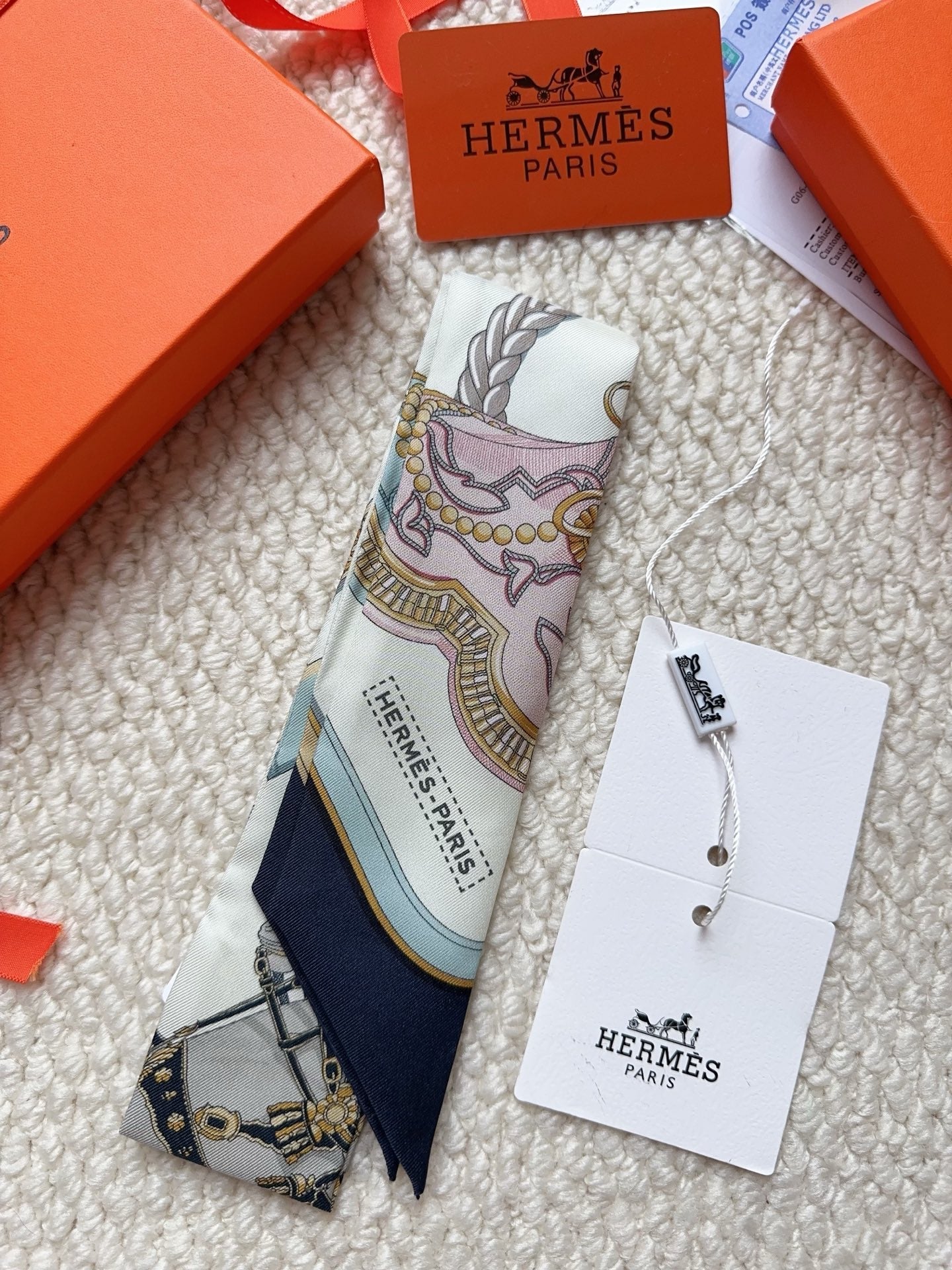 HERMES 26S SCARF 86 IN SILK 309623