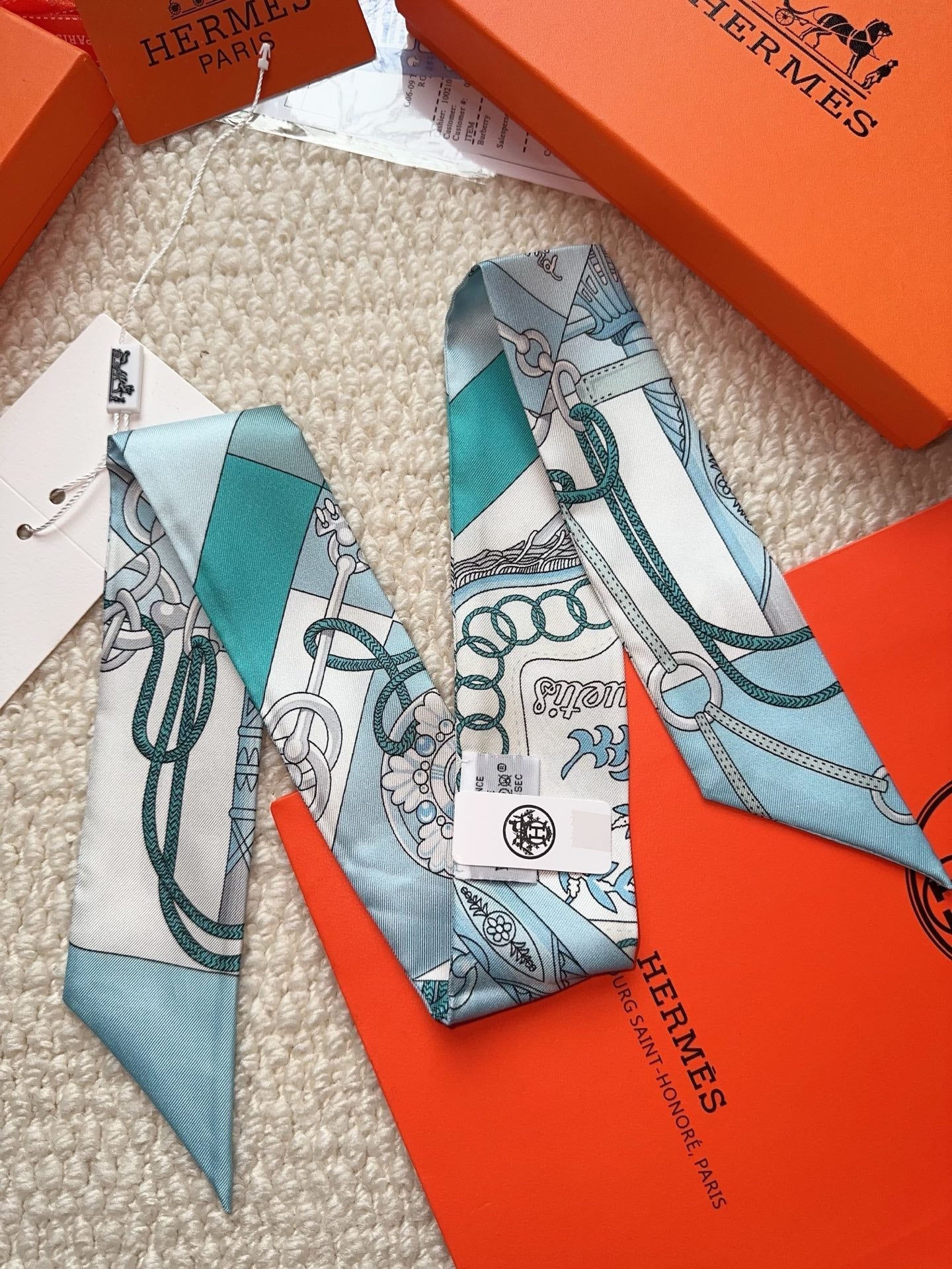 HERMES 26S SCARF 86 IN SILK 309645