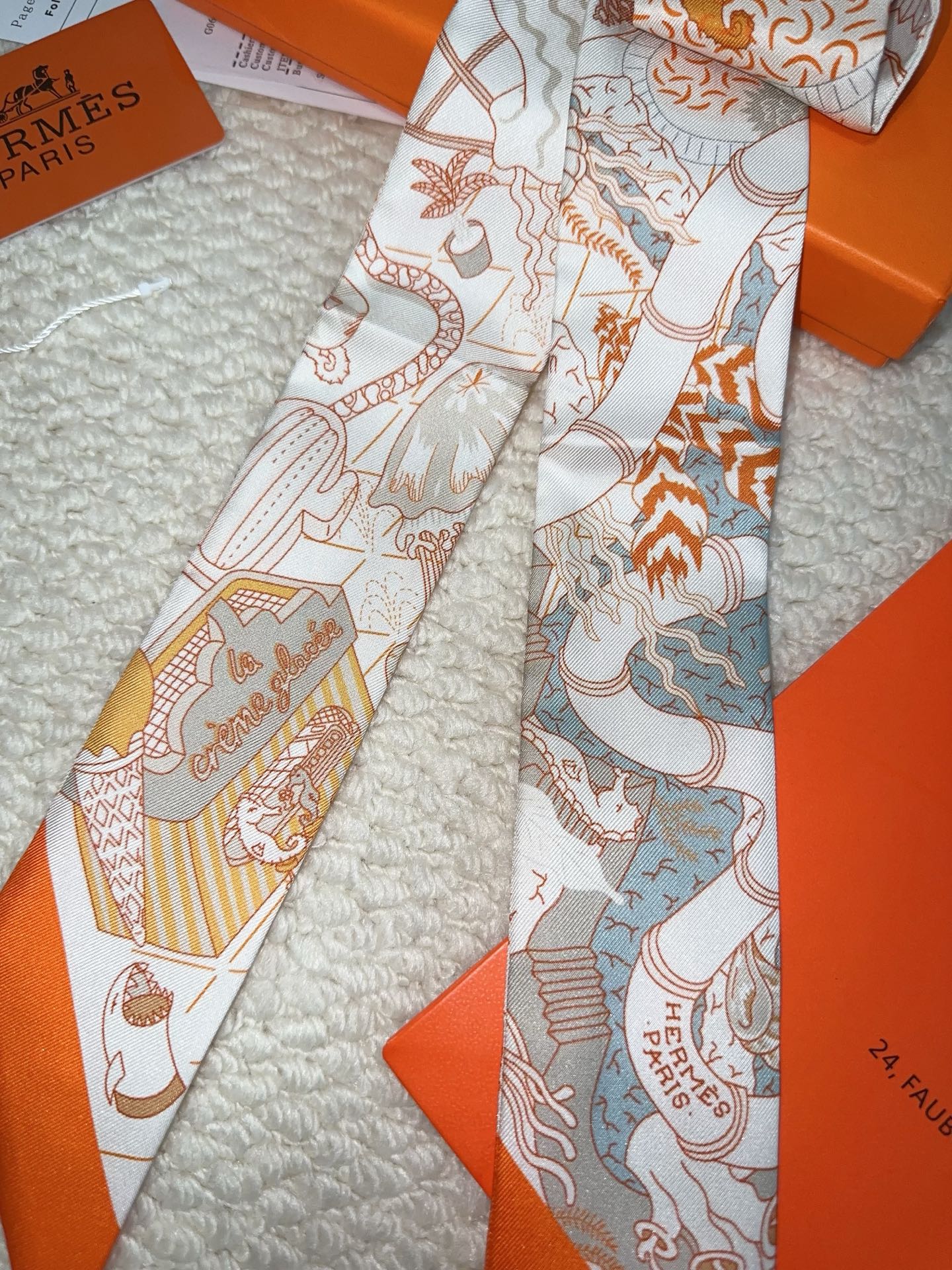 HERMES 26S SCARF 90 IN SILK 309654