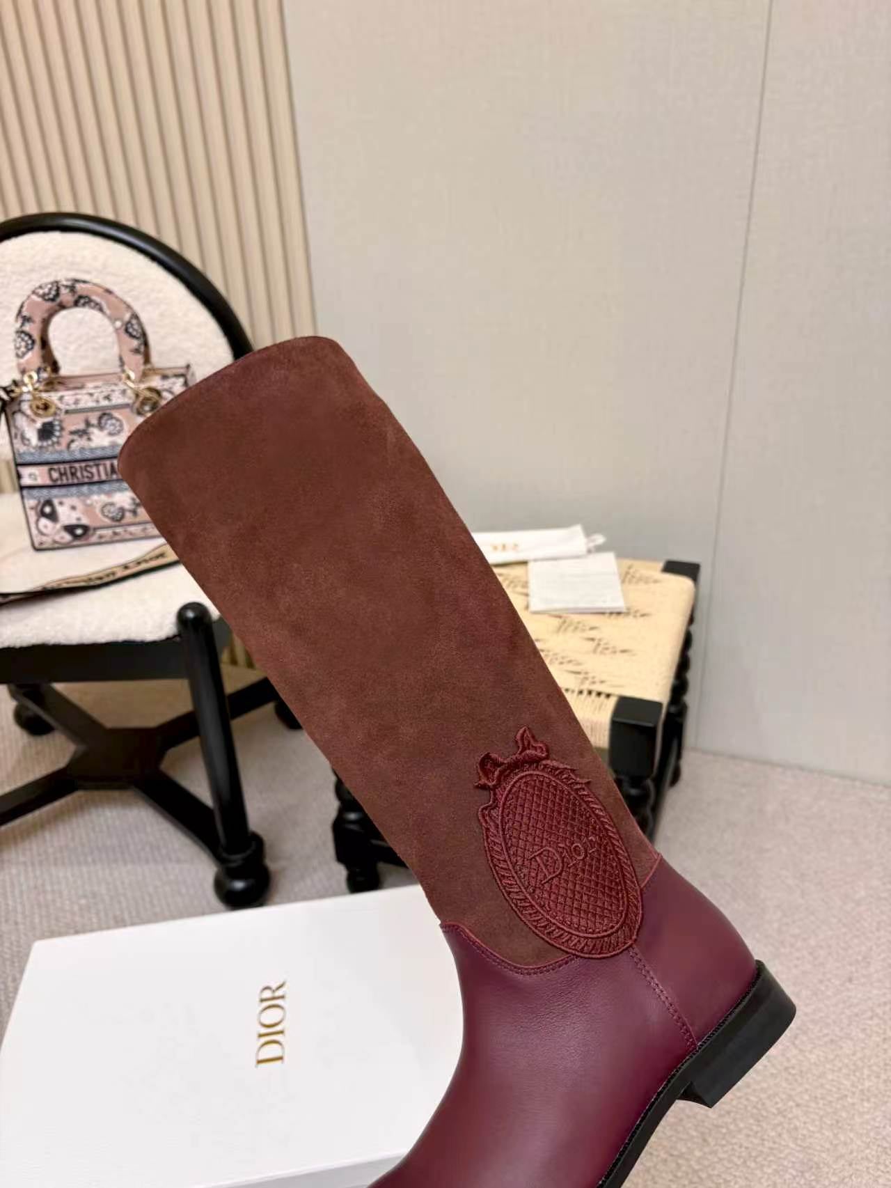 DIOR 26S FLAT OVER-THE-KNEE BOOTS IN BURGUNDY RED SUEDE AND CALFSKIN