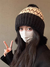 BEANIE HAT IN COLORFUL WOOL 394006