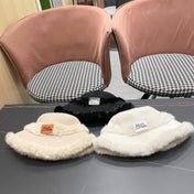 KNITTED BUCKET HAT IN BEIGE FABRIC AND RABBIT FUR 431200