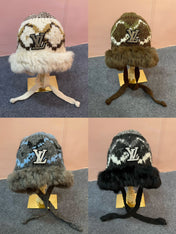 KNITTED WOOL HAT COLORFUL 436582