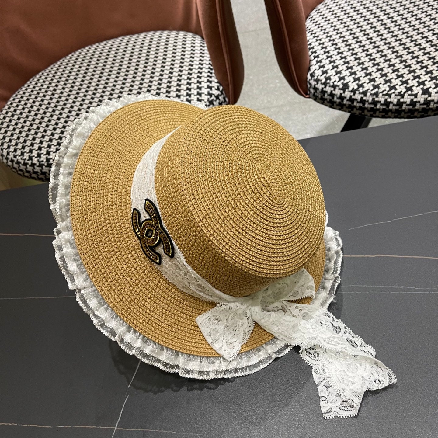 CHANEL 26S FLAT-BRIM STRAW HAT 338188