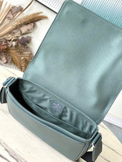 DISTRICT PM 26 IN CELESTE GREEN CALFSKIN