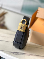 LOW KEY BUMBAG 28 IN BLACK CALFSKIN GOLD BUCKLE