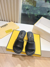 FF Baguette Slides Women 45 Nappa Leather Black