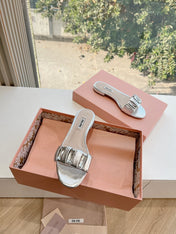 SLIDE SANDALS ATTACHED DIAMOND IN SILVER METALLIC LAMBSKIN