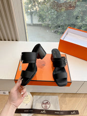 KUTE 60 SANDAL IN BLACK CALFSKIN