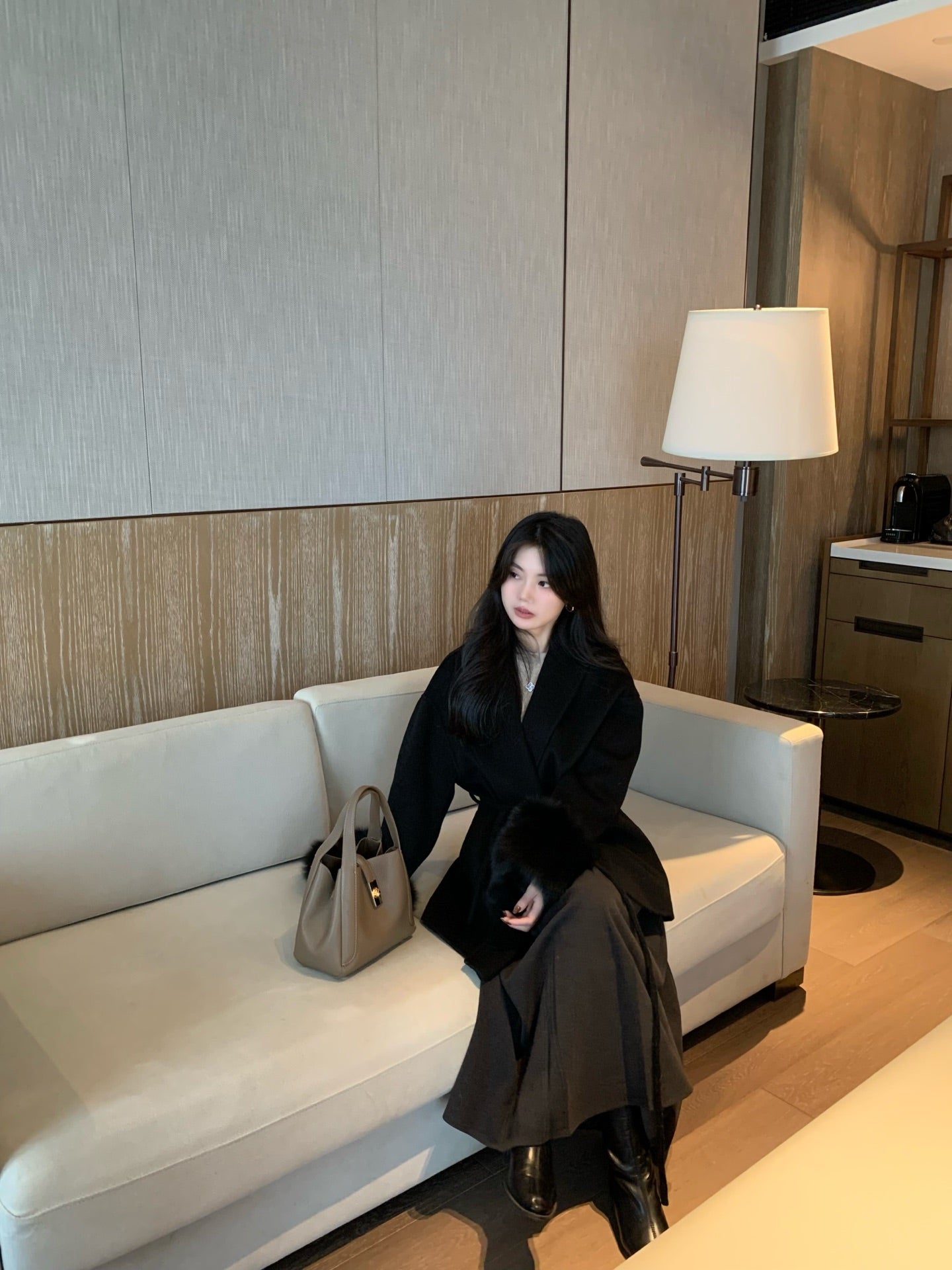MAX MARA 25S CASHMERE COAT WITH FOX FUR TRIM 203