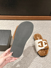 CC SLIPPERS IN CIDER BROWN MIX WHITE FLEECE