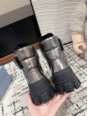 MONOLITH ANKLE BOOTS WITH STRAP IN METALLIC GRAY CALFSKIN AND FLEECE LINING