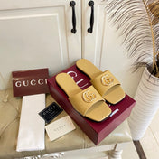 GUCCI 26S SLIDES IN DARK BEIGE CALFSKIN