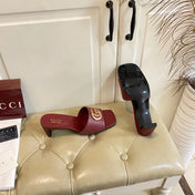 GUCCI 26S HIGH-HEELED SANDALS IN DARK RED CALFSKIN WITH GOLD HARDWARE