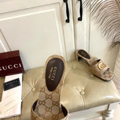 GUCCI 26S HIGH-HEELED SANDALS IN BEIGE CANVAS WITH GOLD HARDWARE