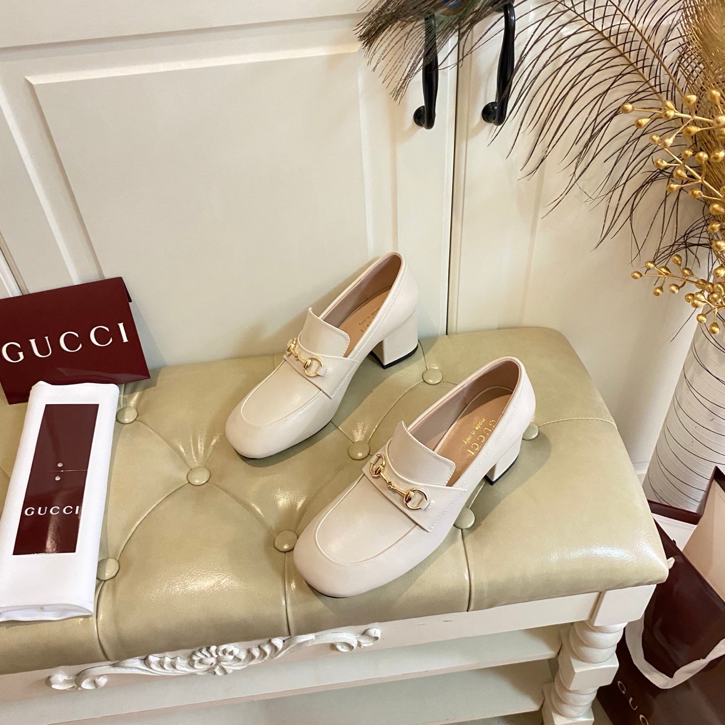 GUCCI 26S HORSEBIT LOAFERS 55 MM IN IVORY SMOOTH CALFSKIN