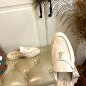 LP 26S LOCK CHARM MULES IN BEIGE SUEDE GOLD HARDWARE