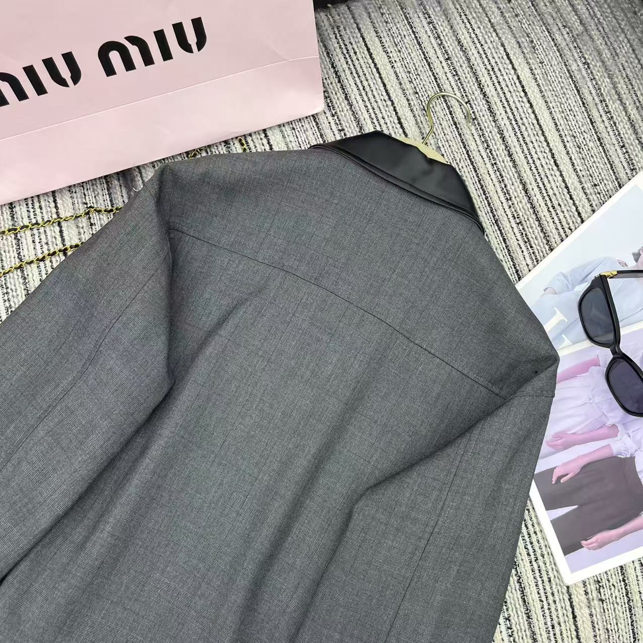 MIUMIU JACKET STYLE 103