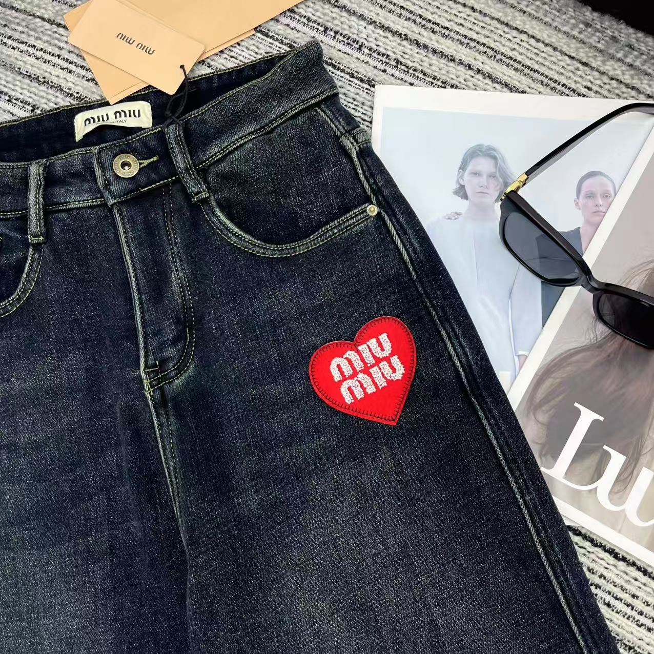 MIUMIU JEANS STYLE 501