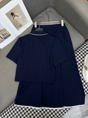 ELEGANT SET – TOP WITH FLOWY A-LINE SKIRT