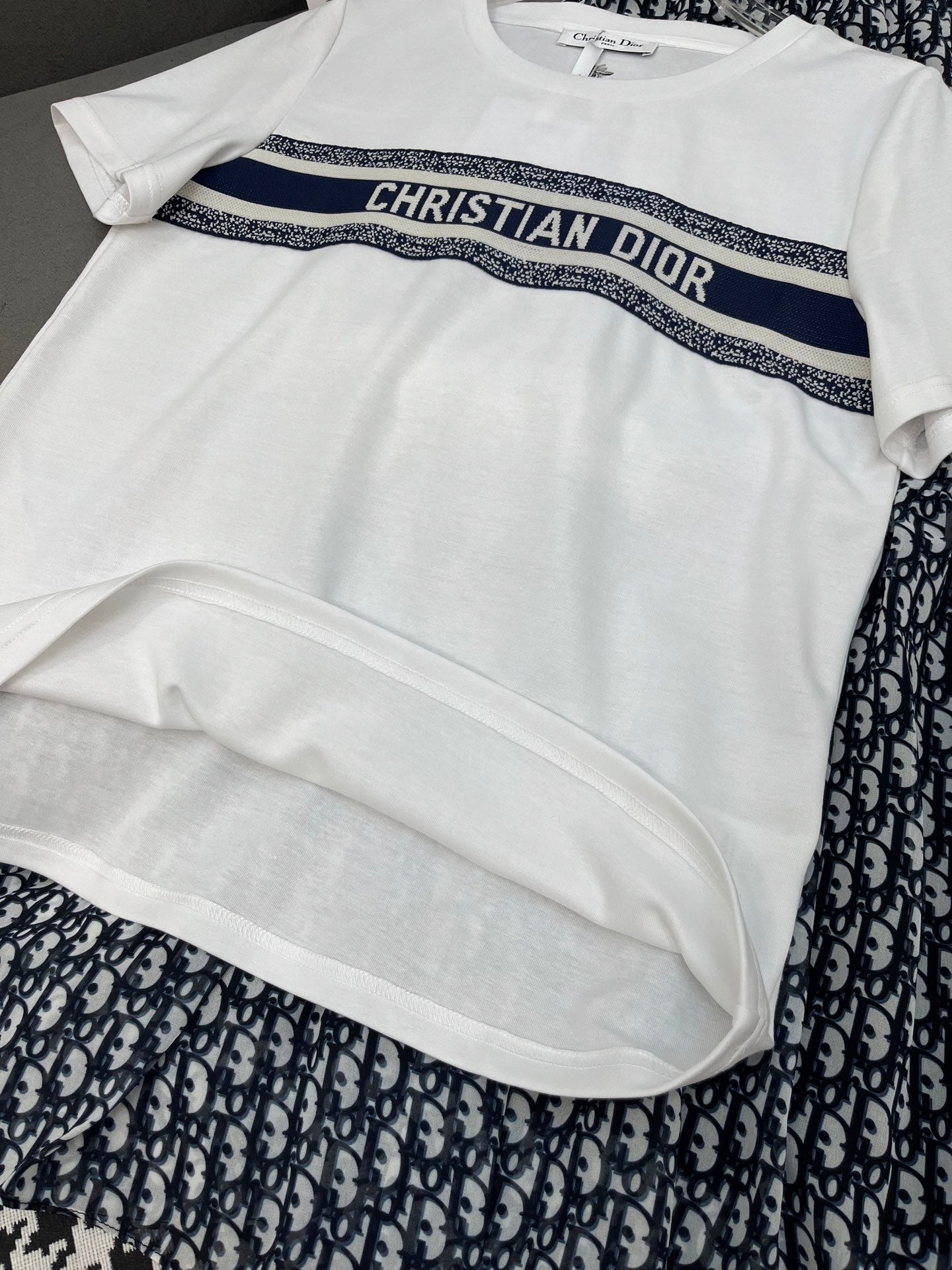 DIOR T-SHIRT AND SKIRT SET 269021