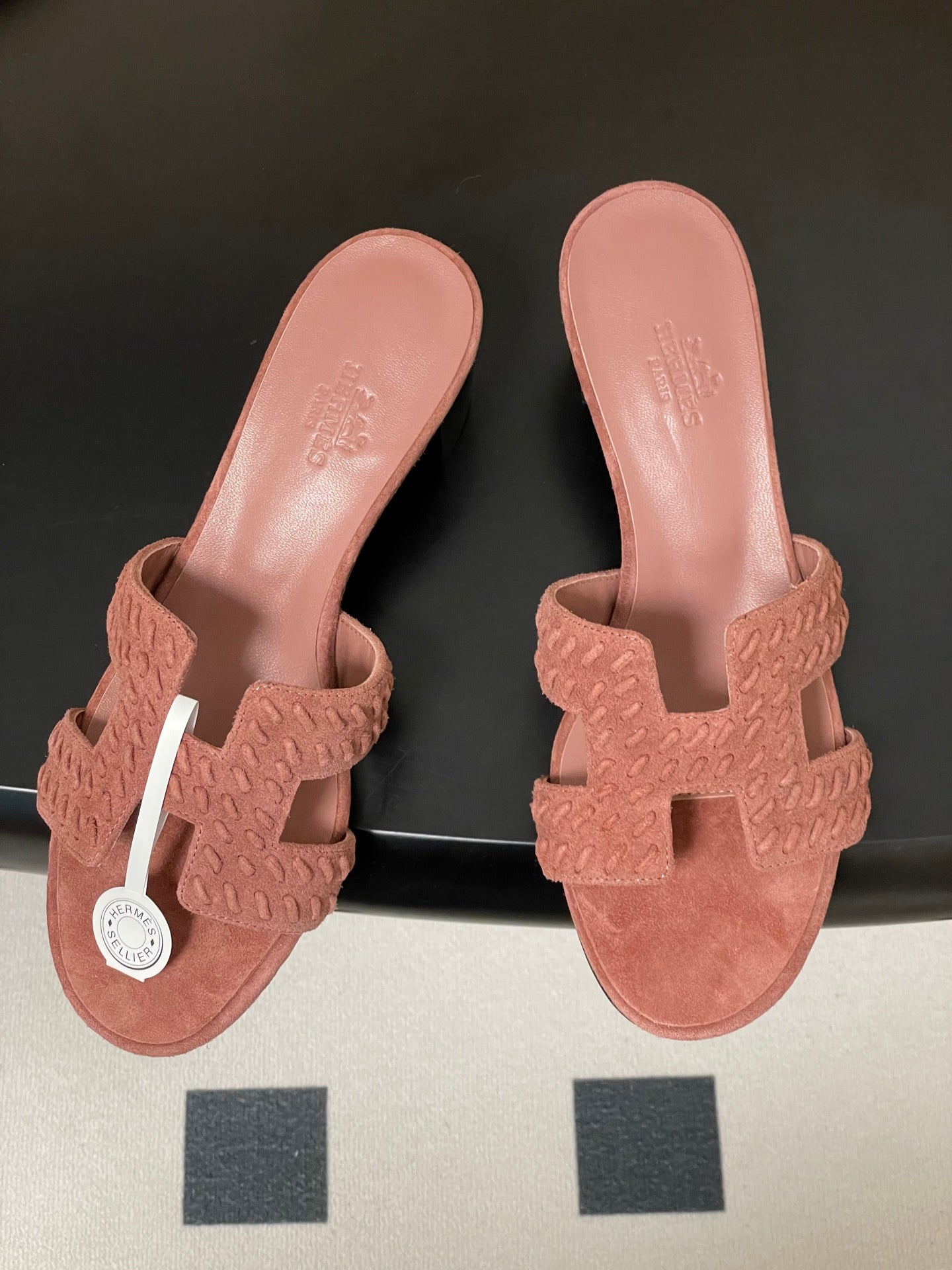 HM 25S ORAN HIGH‑HEEL SANDAL IN PEACHY PINK SUEDE AND LAMBSKIN