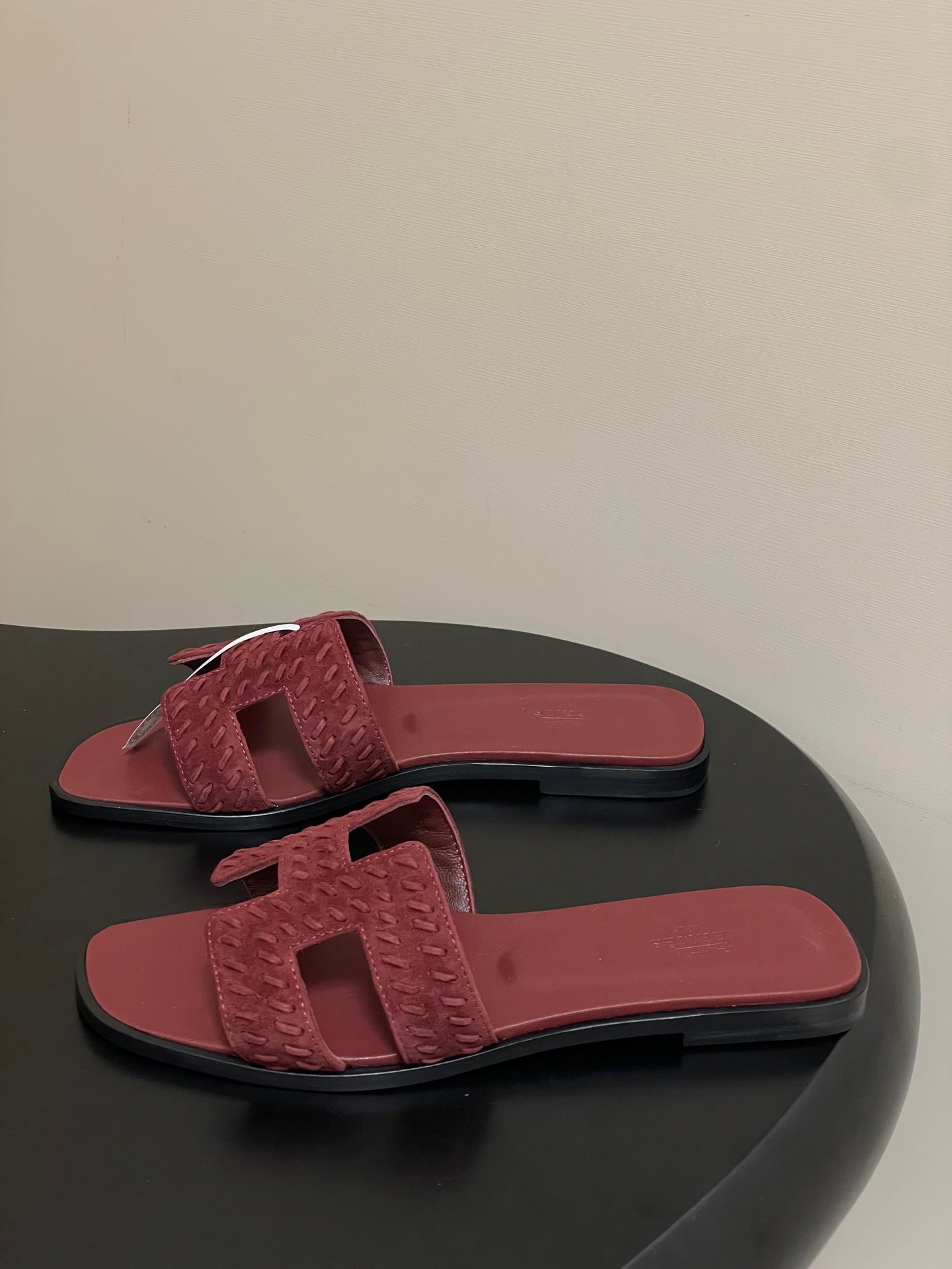 HM 25S ORAN SANDAL IN DARK RED SUEDE AND LAMBSKIN