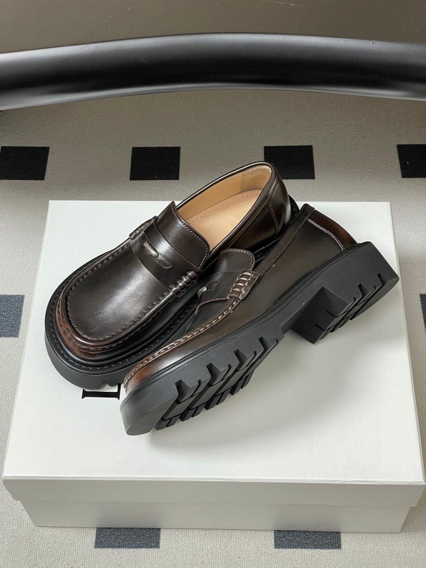 LOEWE 26S LOAFER IN DARK BROWN CALFSKIN
