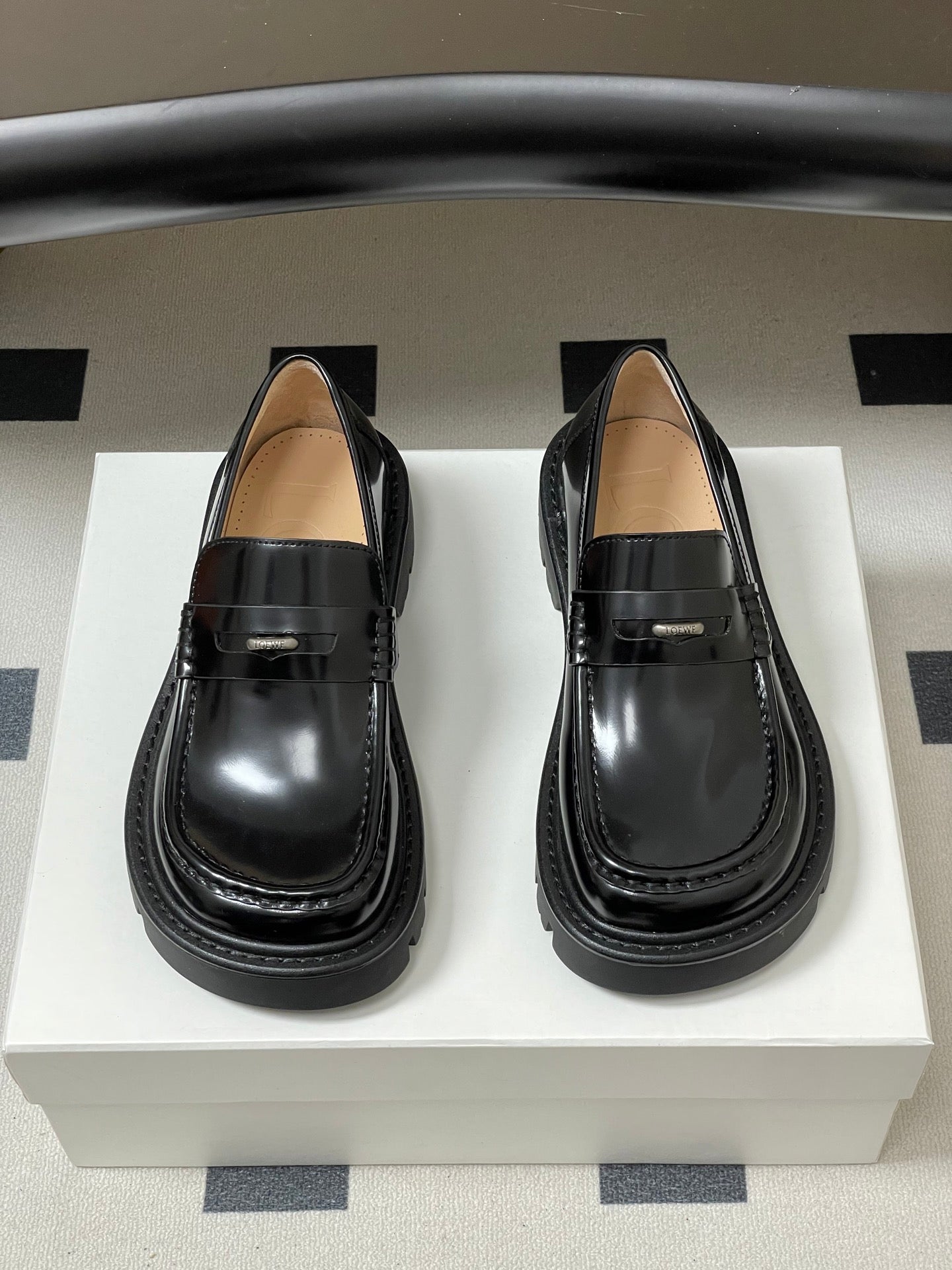 LOEWE 26S LOAFER IN BLACK PATENT CALFSKIN