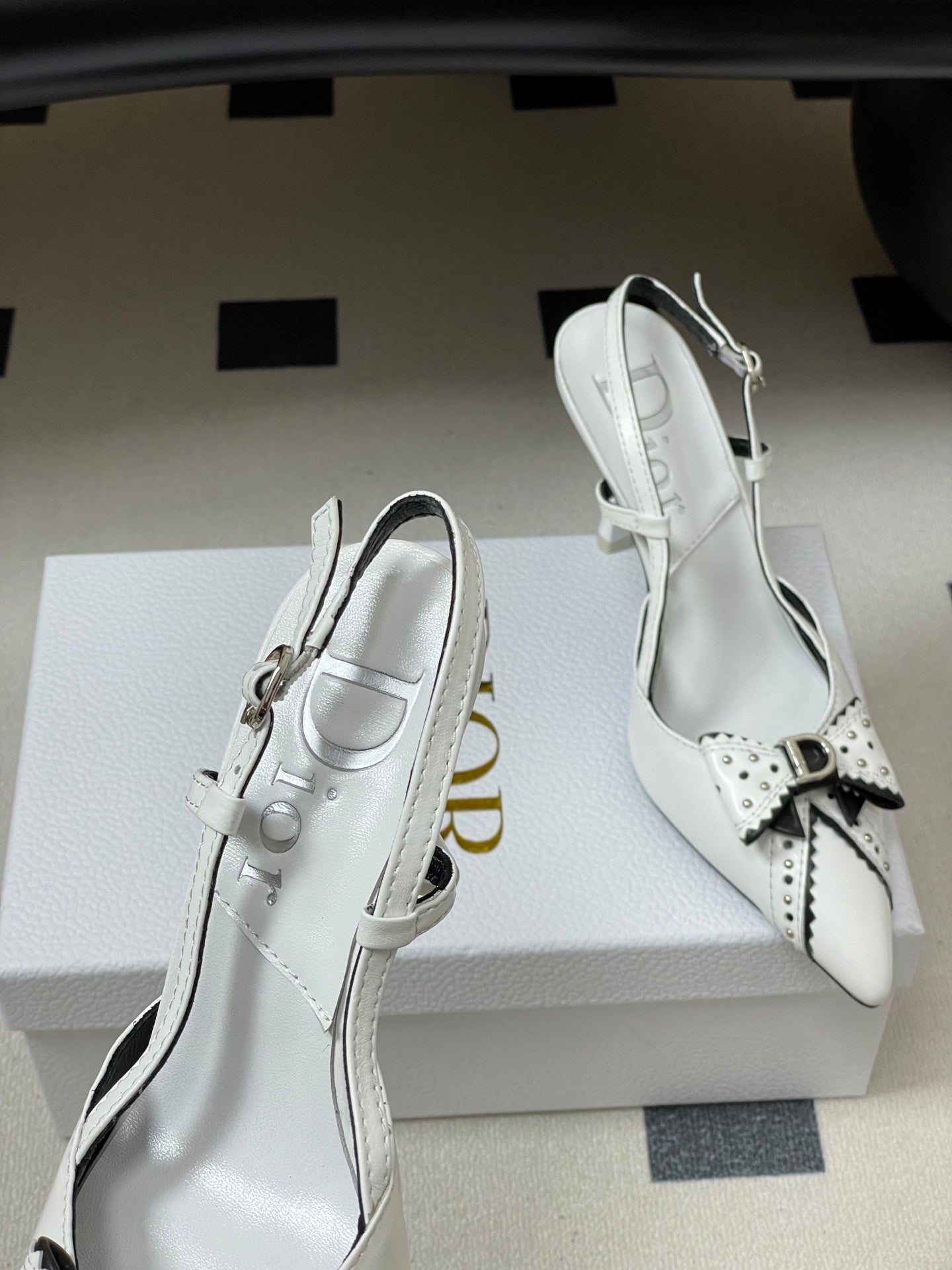 DIOR 26S SLINGBACK HIGH HEELS 100 MM IN WHITE CALFSKIN