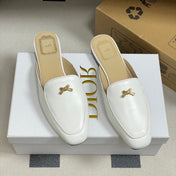 DIOR 26S MULES IN WHITE CALFSKIN WITH BOW
