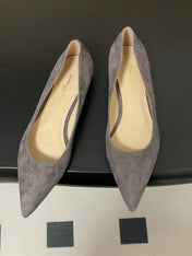 GIANVITO ROSSI 26S FLATS IN GREY SUEDE