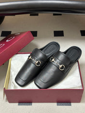 GUCCI 26S HORSEBIT LOAFER MULES IN BLACK CALFSKIN