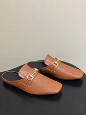 GUCCI 26S HORSEBIT LOAFER MULES IN LIGHT BROWN CALFSKIN