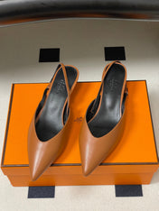 HM 26S NICOLE SLINGBACK 40MM IN CARAMEL BROWN CALFSKIN SILVER HARDWARE