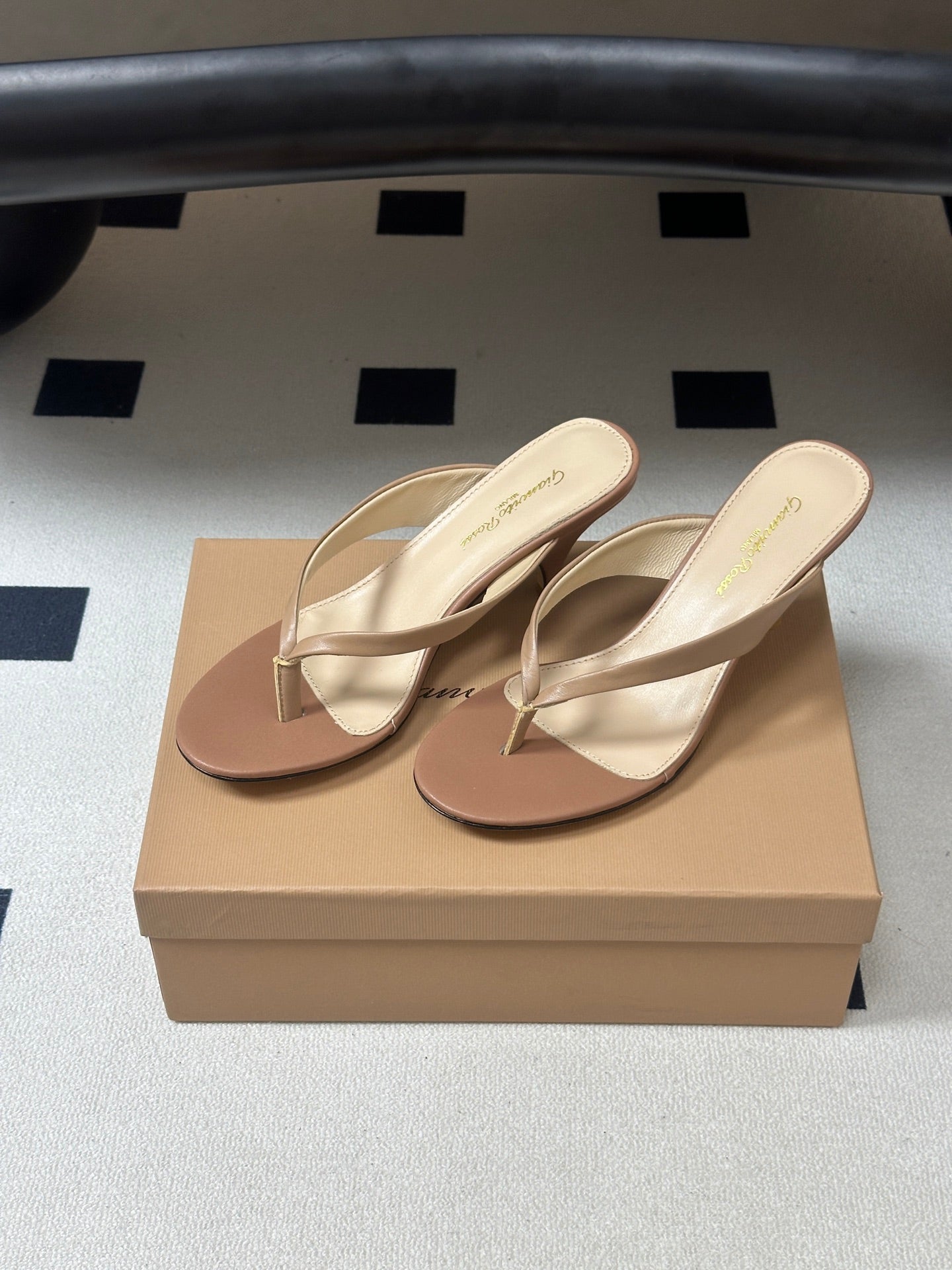 GIANVITO ROSSI 26S THONG HEEL SANDALS 70 MM IN NUDE CALFSKIN