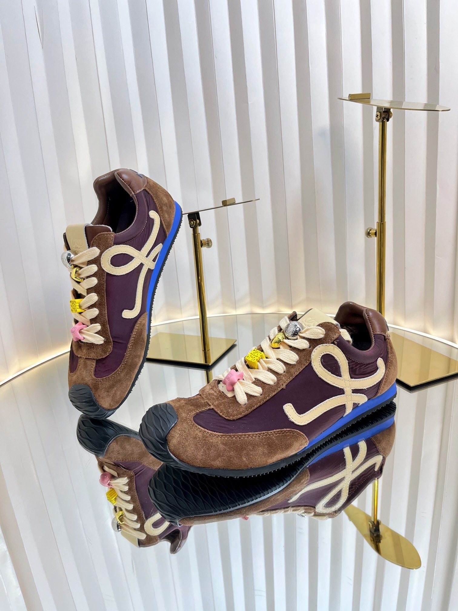 LOEWE 26S RUNNER 2.0 SNEAKERS IN DARK BROWN SUEDE AND FABRIC