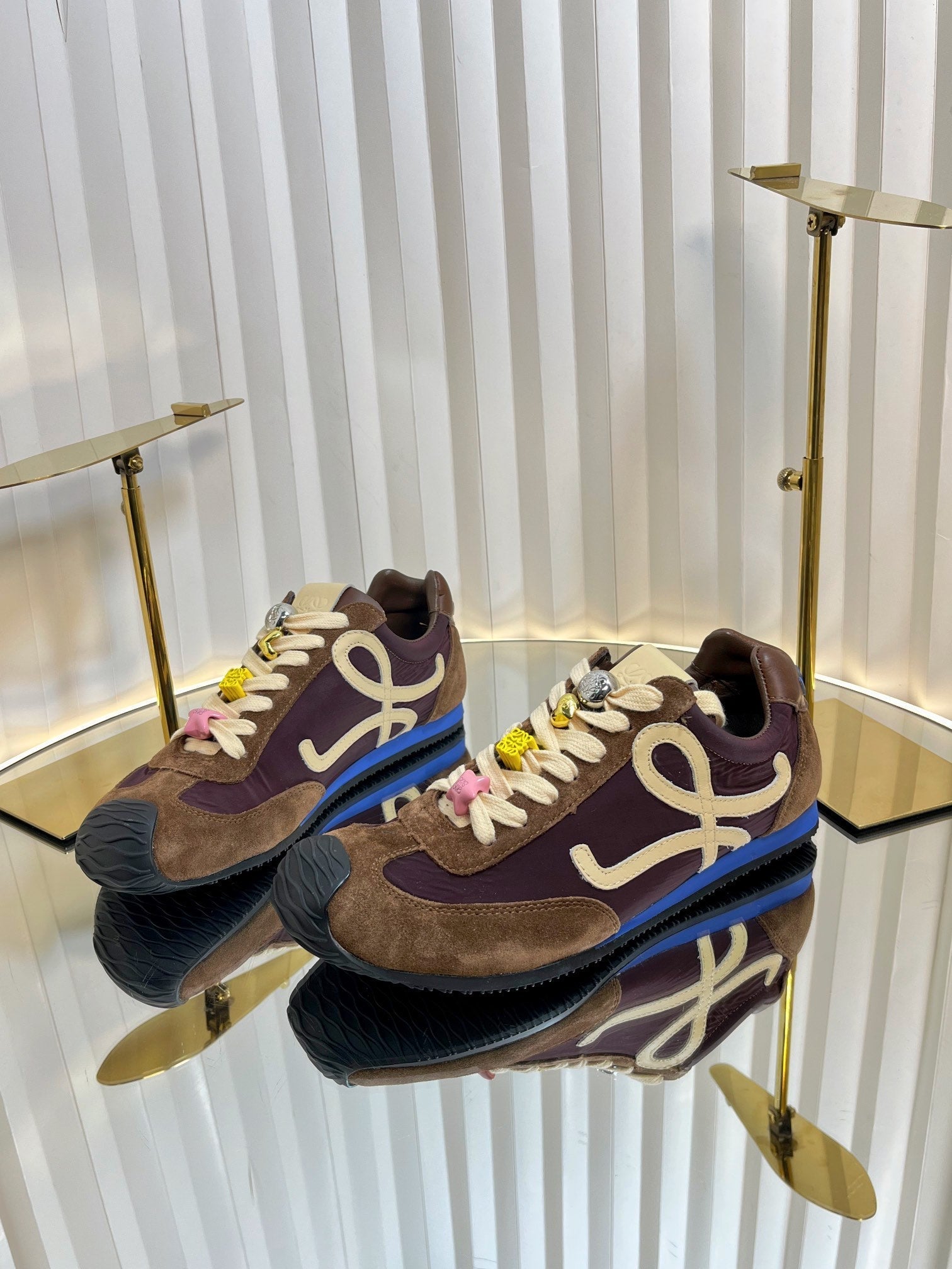 LOEWE 26S RUNNER 2.0 SNEAKERS IN DARK BROWN SUEDE AND FABRIC