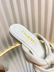 THREE STRAPS MULE IN WHITE CALFSKIN