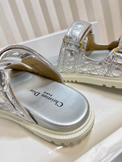 DIORACT SLIDES 25MM IN SILVER PATENT CALFSKIN