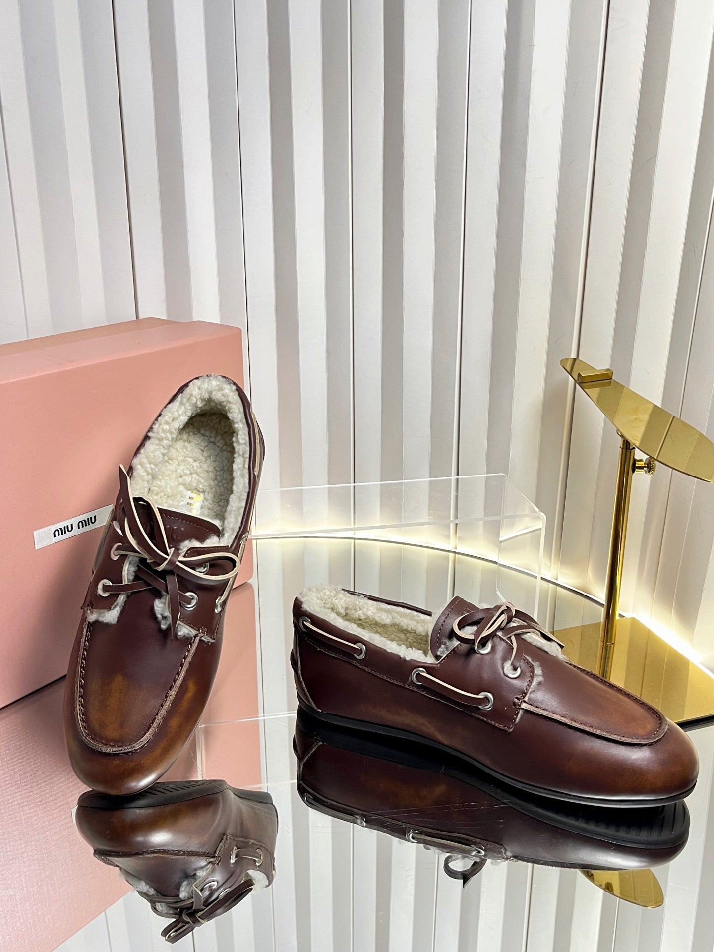 MIUMIU 26S FUR BOAT SHOES IN BROWN CALFSKIN