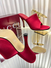 GUCCI 26S HIGH-HEELED SANDALS 100 MM IN RED SATIN