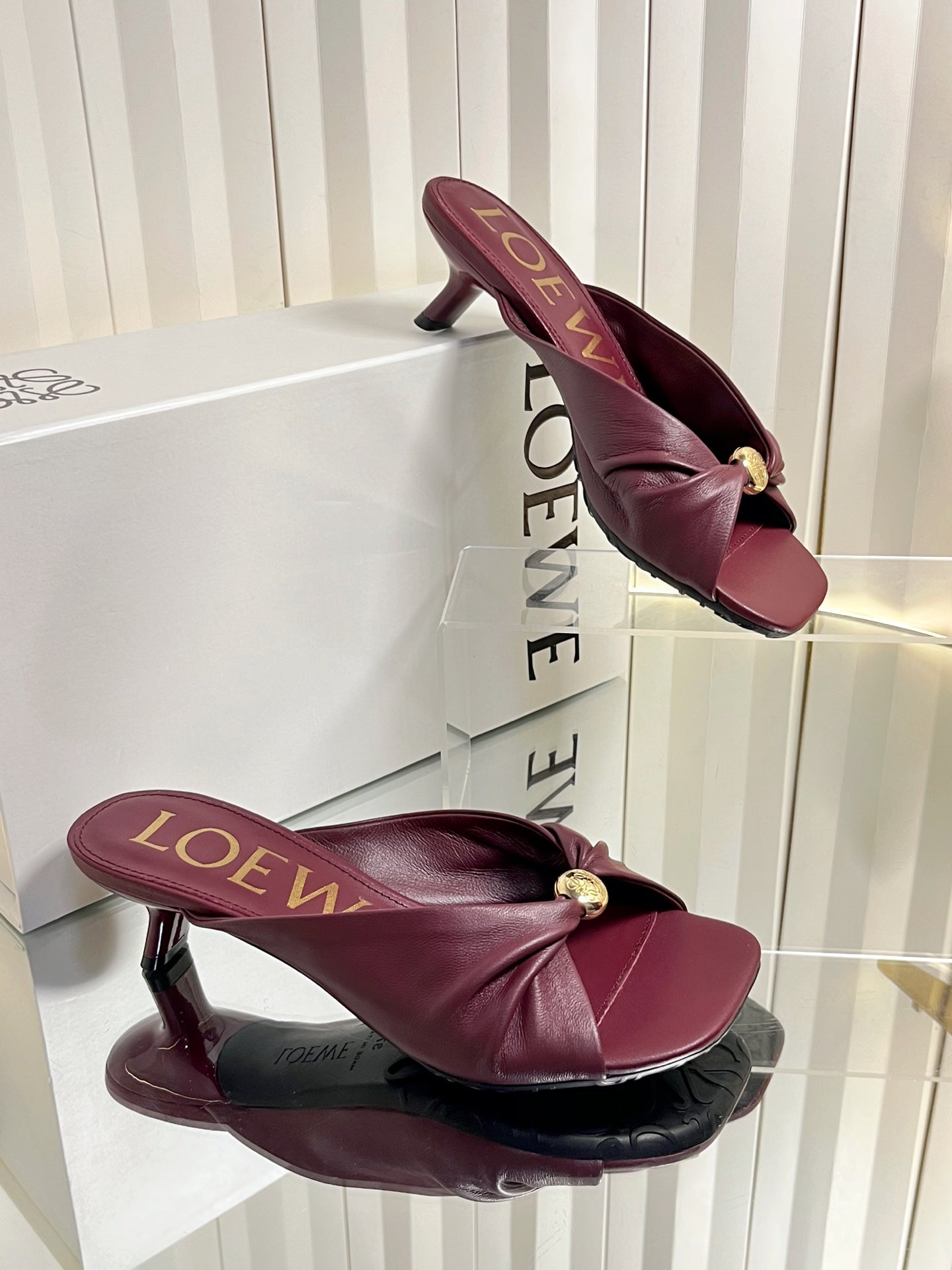 LOEWE 26S HEELED SANDALS 45 MM IN DARK RED CALFSKIN
