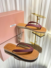 MIUMIU 26S THONG FLAT SANDALS IN BURGUNDY RED CALFSKIN