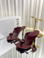 LOEWE 26S HEELED THONG SANDALS 90 MM IN DARK RED CALFSKIN