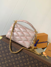 LV 25S GO-14 MM 23 IN LIGHT PINK QUILTED LAMBSKIN GOLD HARDWARE